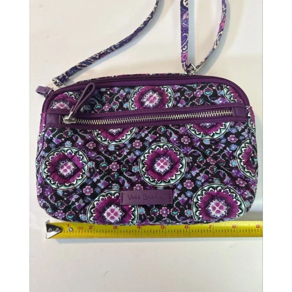 Vera Bradley Plum Pansy Quilted Cotton Crossbody Bag Purple‎ Floral Medallion